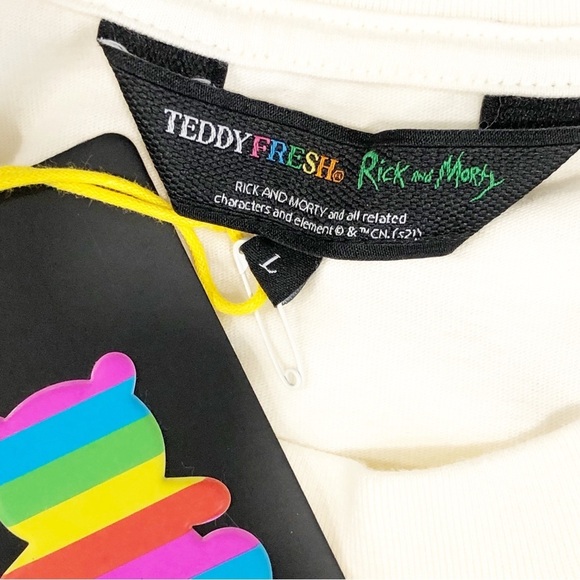 Teddy Fresh Rick and Morty Large graphic, print sweatshirt. - Picture 4 of 9